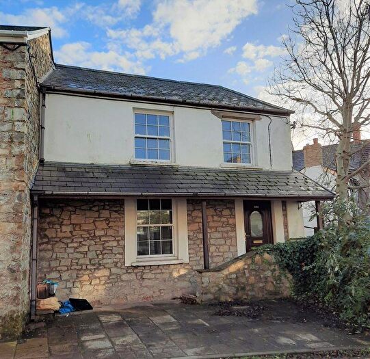 3 Bedroom Semi-Detached House To Rent In Coychurch Road, Bridgend, CF31