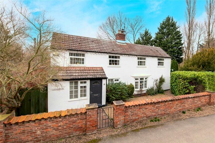 4 Bedroom Detached House For Sale In White Cross Lane, Burton Pedwardine, Sleaford, Lincolnshire, NG34