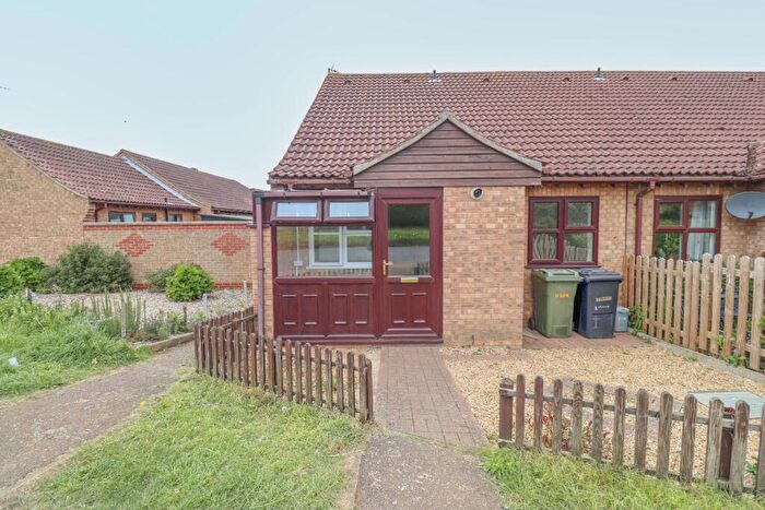 1 Bedroom Bungalow To Rent In Lodge Road, Heacham, PE31