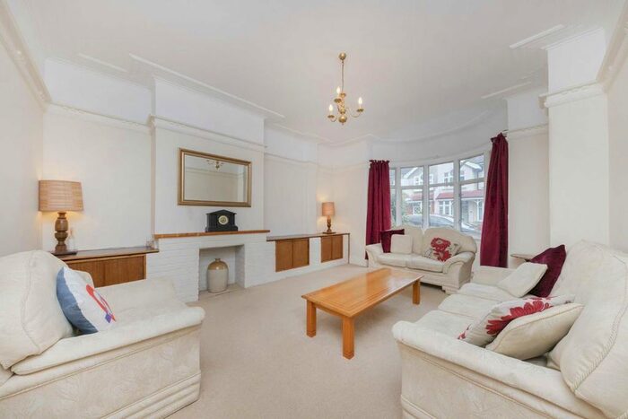 4 Bedroom Terraced House To Rent In Montana Road, London, SW17