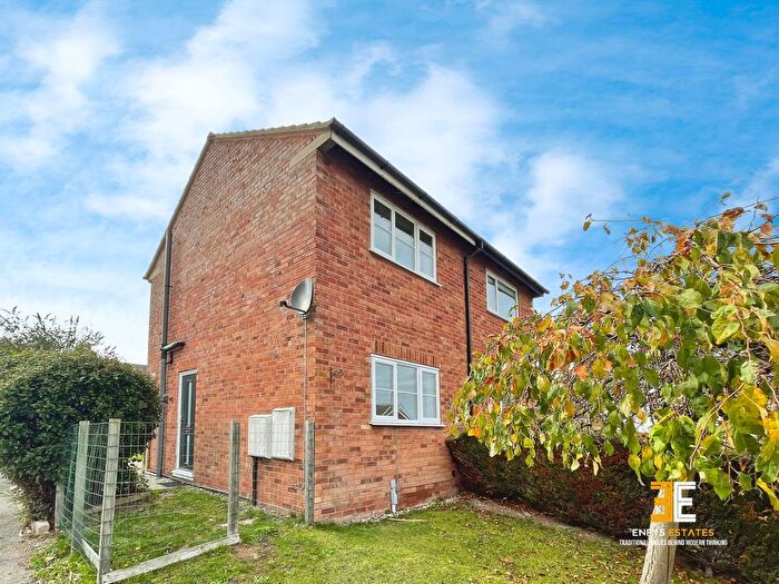 1 Bedroom Semi Detached House For Sale In Bryn Eryr, Colwyn Heights, LL29