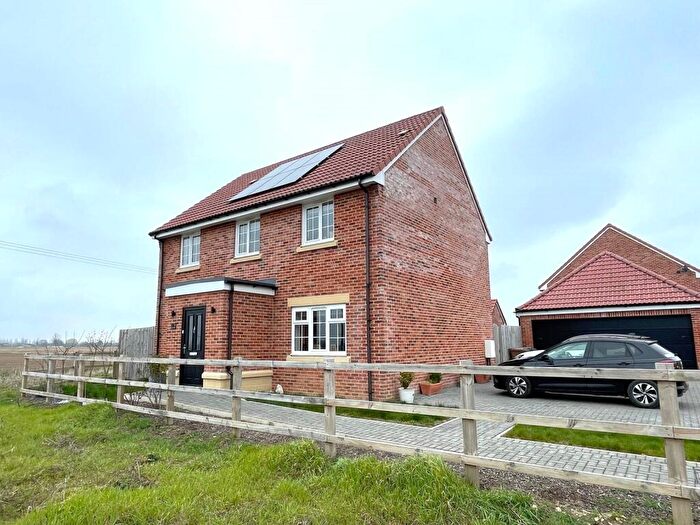 4 Bedroom Detached House To Rent In Orchard Way, Wisbech St Mary, PE13