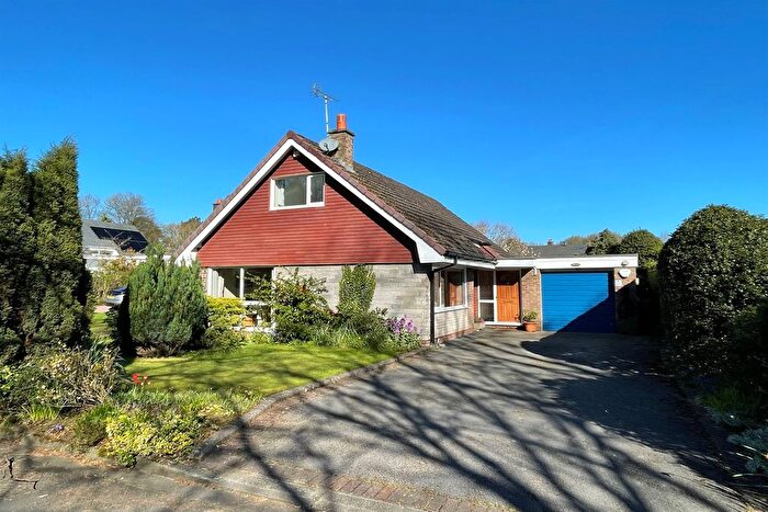 3 Bedroom Detached House For Sale In Higher Downs, Knutsford, WA16