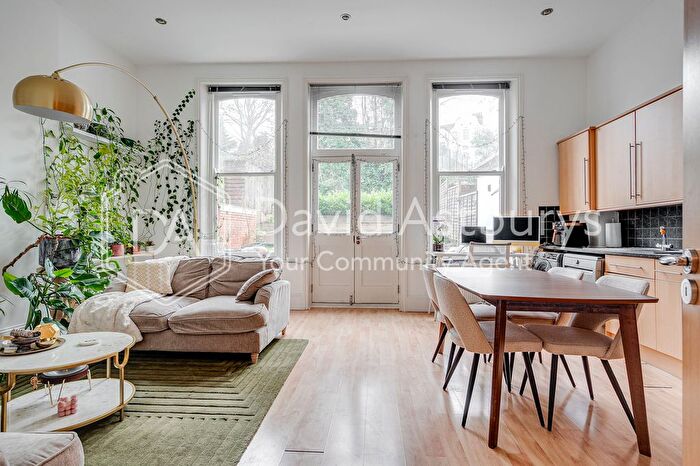 1 Bedroom Flat To Rent In Finchley Road, Hampstead, London, NW3