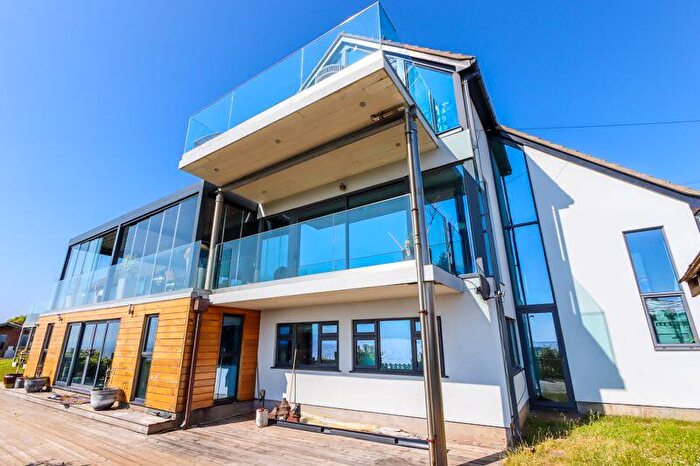 4 Bedroom Detached House To Rent In Dial Hill Road, Clevedon, BS21