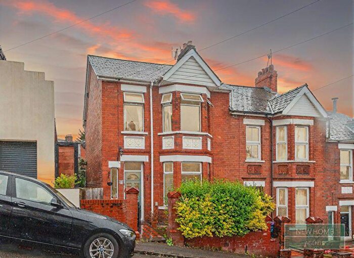 3 Bedroom End Of Terrace House For Sale In Batchelor Road, Newport, NP19