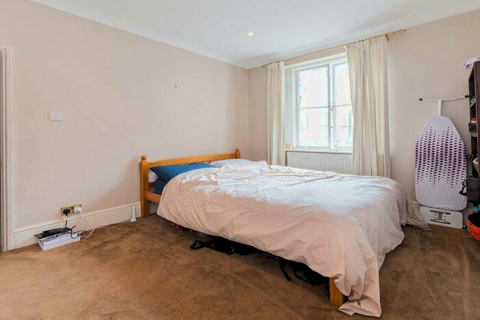 2 Bedroom Flat To Rent In Harewood Avenue, Marylebone, NW1