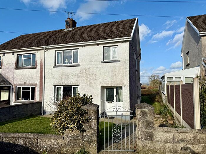 3 Bedroom Property For Sale In Heol Hathren, Cwmann, Lampeter, SA48