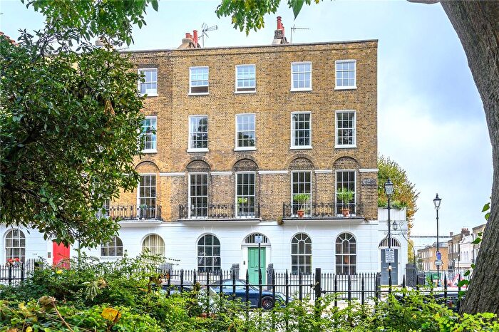 5 Bedroom End Terrace House For Sale In Myddelton Square, London, EC1R