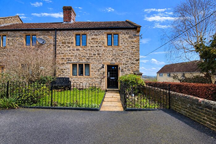 3 Bedroom Terraced House For Sale In The Yard, Coppitts Hill, BA21