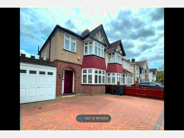 3 Bedroom Semi-Detached House To Rent In Woodlawn Drive, Feltham, TW13