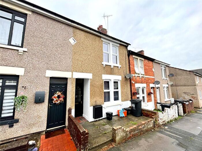2 Bedroom Terraced House To Rent In Newhall Street, Old Town, Swindon, SN1