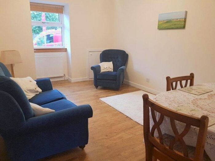 2 Bedroom Bungalow To Rent In Main Street, Strathkinness, Fife, KY16