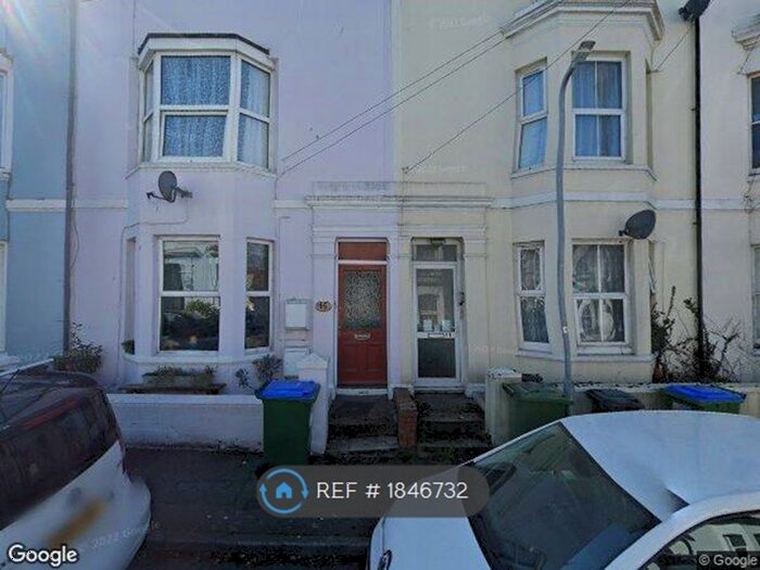 1 Bedroom Flat To Rent In Meeching Road, Newhaven, BN9