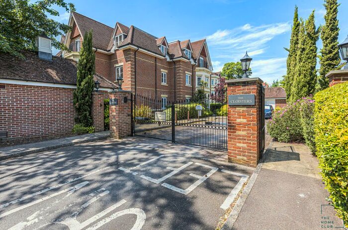 2 Bedroom Flat To Rent In London Road, Guildford, GU1