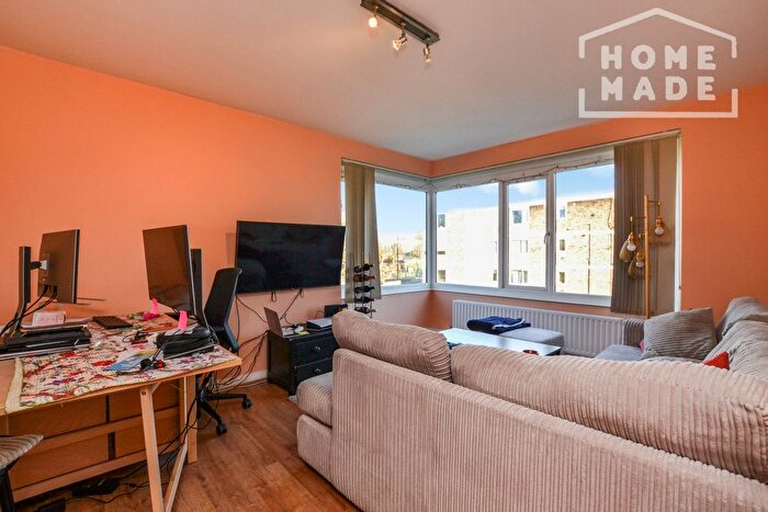 2 Bedroom Flat To Rent In Samels Court, South Black Lion Lane, London, W6