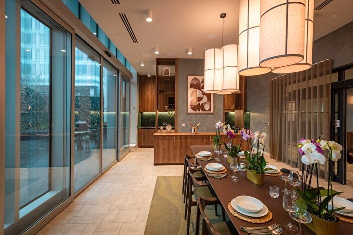 Studio To Rent In Square Gardens, Wilmott Street, Manchester, Greater Manchester, M15