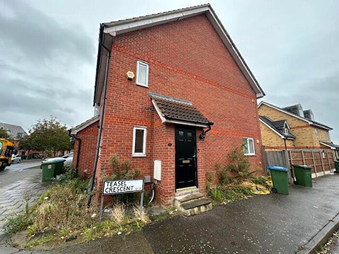 3 Bedroom Terraced House To Rent In Teasel Crescent, London, SE28