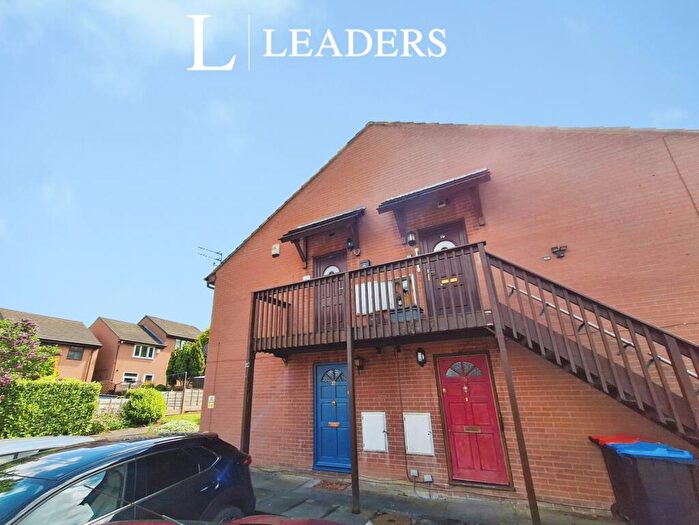 1 Bedroom Flat To Rent In Maple Grove, Northwich, Cheshire, CW8
