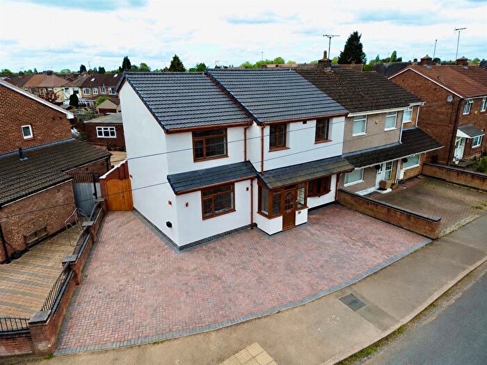 5 Bedroom Semi Detached House For Sale In Blackwatch Road, Radford, Coventry, CV6