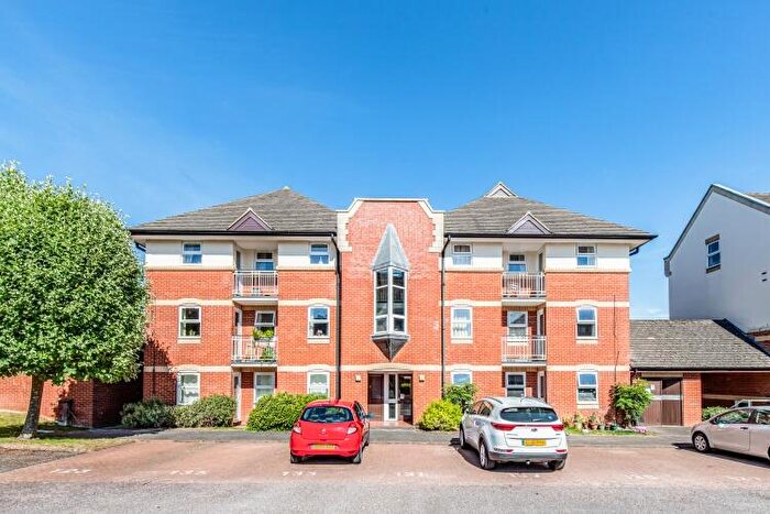 2 Bedroom Apartment To Rent In Jackman Close, Abingdon, OX14