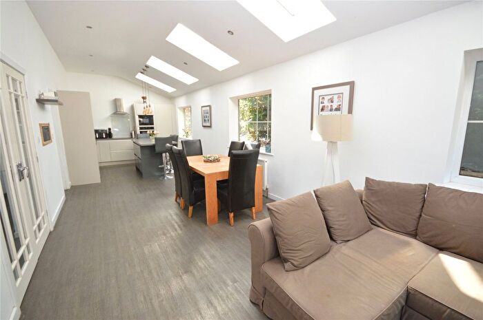4 Bedroom Detached House For Sale In Adel Vale, Leeds, West Yorkshire, LS16