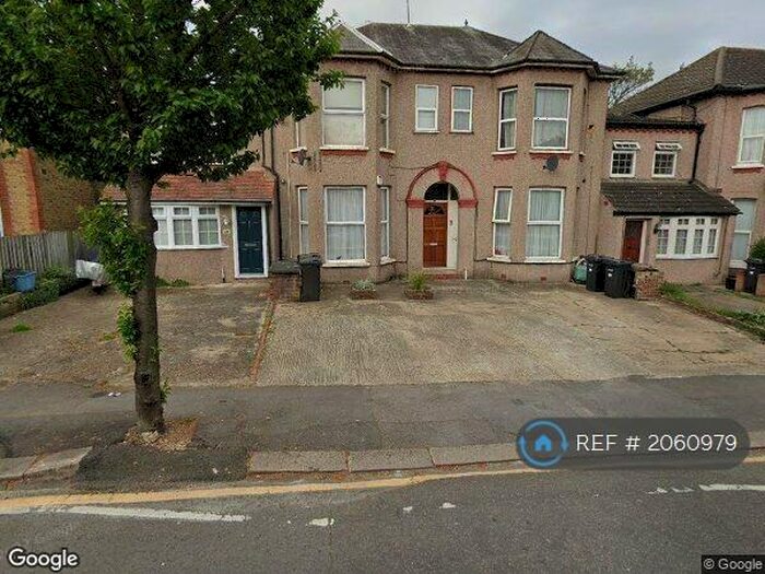 1 Bedroom Flat To Rent In Mansfield Road, Ilford, IG1