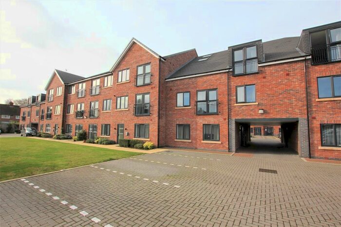 1 Bedroom Flat To Rent In Markfield Court, Leicester, LE4
