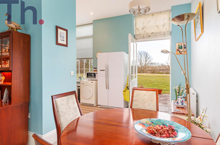 2 Bedroom Flat For Sale In Gatcombe, Newport, Isle Of Wight, PO30