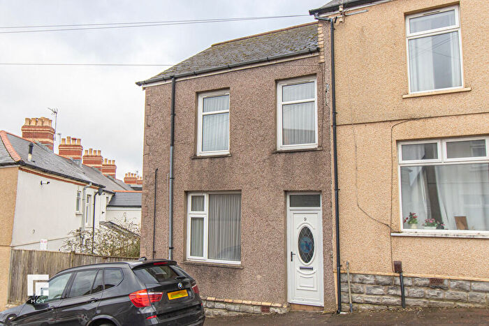 1 Bedroom Flat To Rent In Cliff Street, Penarth, CF64