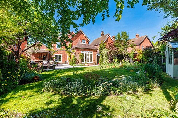 4 Bedroom Detached House For Sale In Station Road, Dunmow, CM6