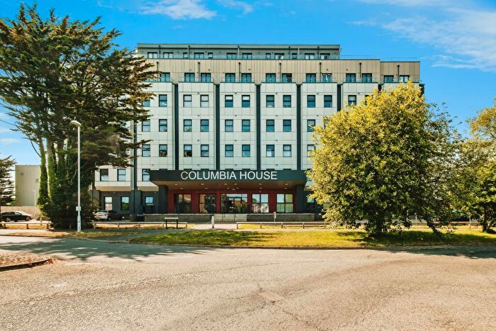 1 Bedroom Flat For Sale In Romany Road, Worthing, West Sussex, BN13
