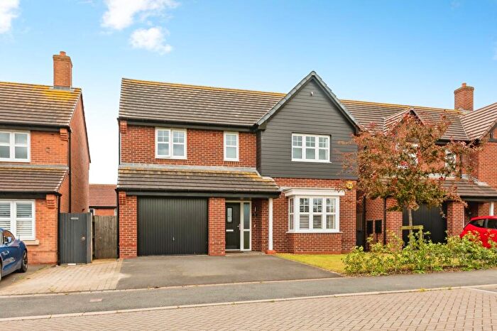 4 Bedroom Detached House For Sale In Seaton Way, Mapperley, Nottingham, Nottinghamshire, NG3