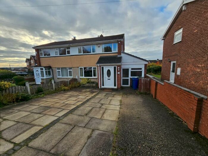 3 Bedroom Semi-Detached House To Rent In Rochester Road, Monk Bretton, S71