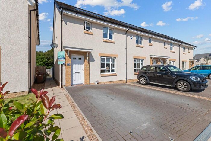 3 Bedroom End Of Terrace House For Sale In Gartcraig Street, Glasgow, ML5