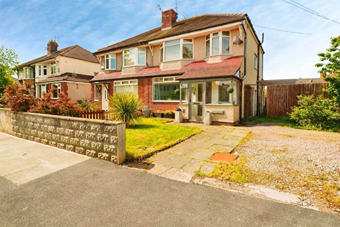 3 Bedroom Semi Detached House For Sale In Broadway, Greasby, Wirral, CH49