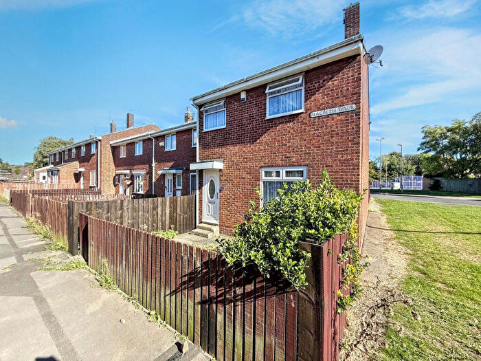 3 Bedroom End Of Terrace House For Sale In Macbeth Walk, Peterlee, Durham, SR8