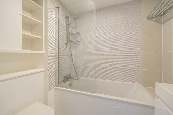 Studio To Rent In Chelsea Cloisters, Sloane Avenue, London, SW3