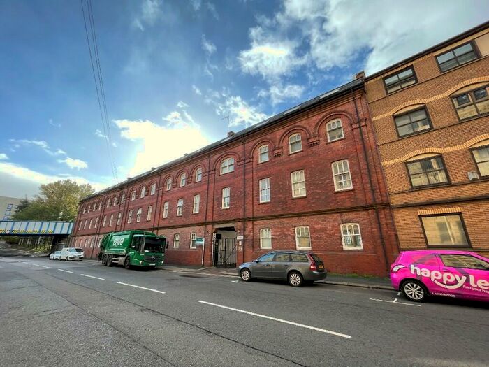 1 Bedroom Flat To Rent In Bell Street, Glasgow, G4