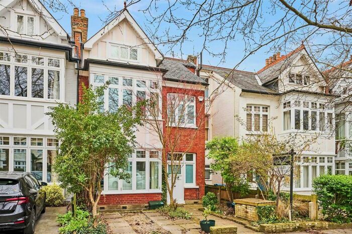 5 Bedroom House To Rent In East Sheen Avenue, East Sheen, SW14
