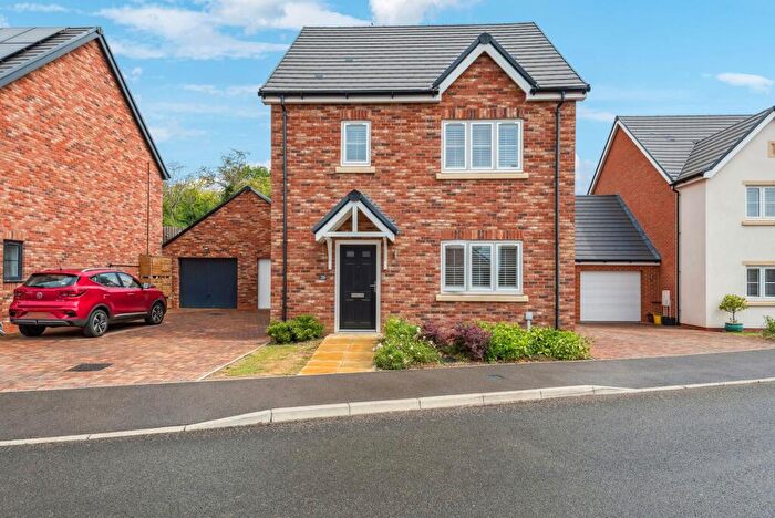 3 Bedroom Detached House For Sale In Spring Hill, Gravenhurst, MK45