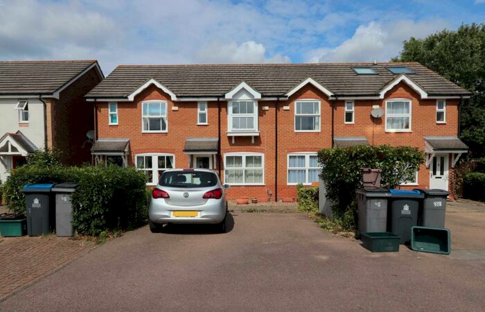 2 Bedroom Terraced House To Rent In Yeovilton Place, Kingston Upon Thames, KT2