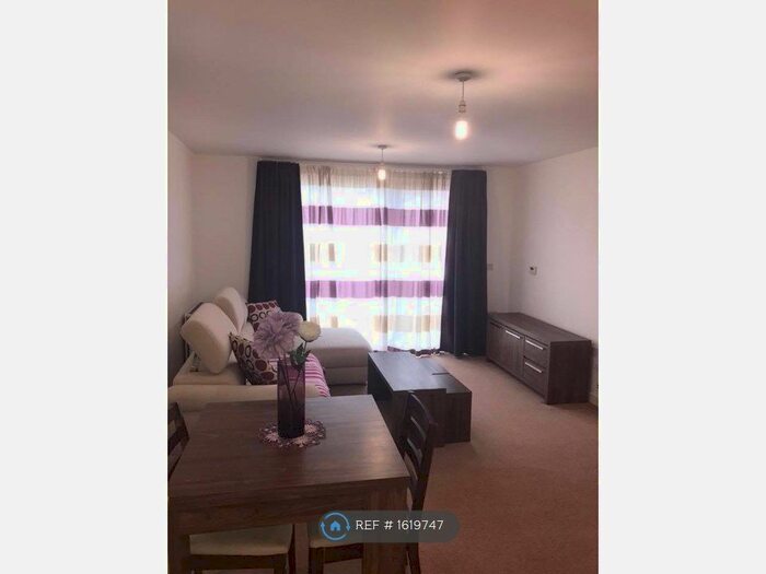 1 Bedroom Flat To Rent In Fyne Court, Edgware, HA8