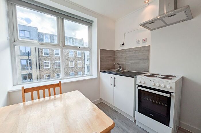 1 Bedroom Flat To Rent In Trafalgar Road, London, SE10