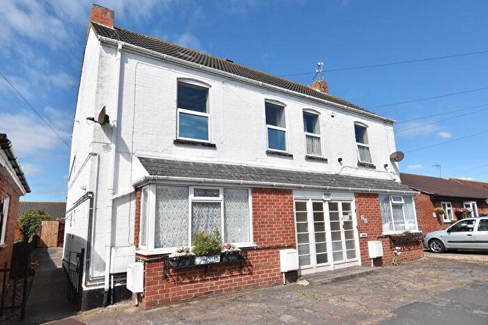 1 Bedroom Flat To Rent In Waterloo Road, Mablethorpe, LN12