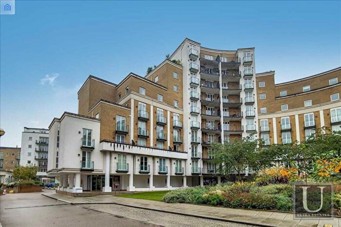 2 Bedroom Apartment To Rent In Palgrave Gardens, London, NW1