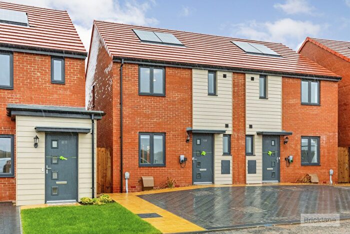 3 Bedroom Property To Rent In Mostyn Street, Wellingborough, NN8