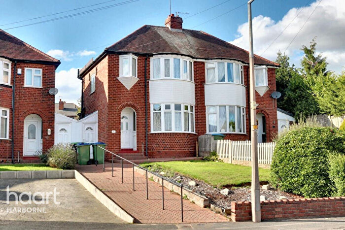 3 Bedroom Semi-Detached House For Sale In Hesket Avenue, Oldbury, B68