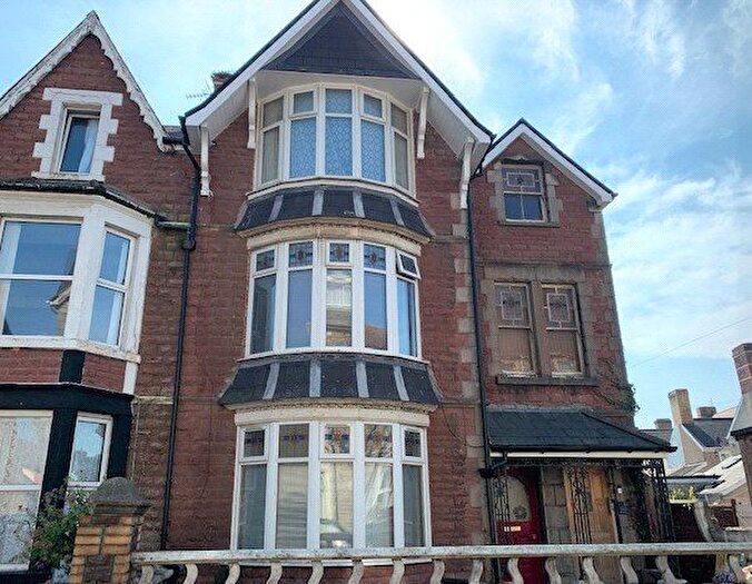 1 Bedroom Flat To Rent In Victoria Avenue, Porthcawl, CF36