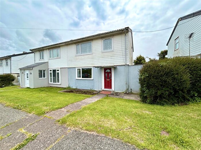 3 Bedroom Semi-Detached House For Sale In Milton Crescent, Milford Haven, Pembrokeshire, SA73